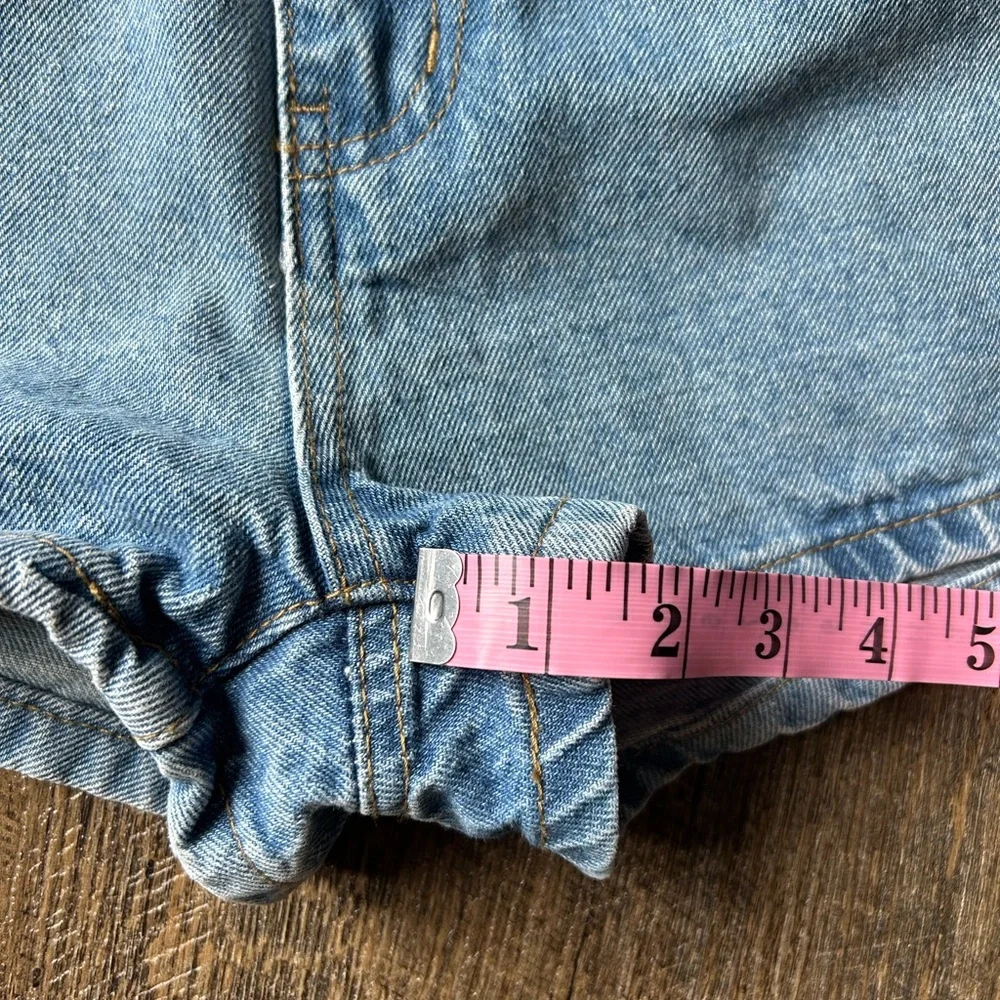 EDIKTED White Bow Pocket Jean Shorts, Size L - Picture 8 of 11